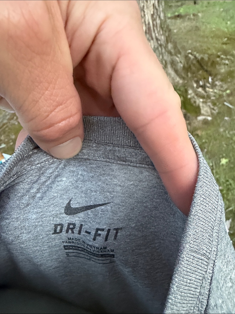 Nike Gray T-Shirt with Blue Kentucky Football Logo - Picture 2 of 3